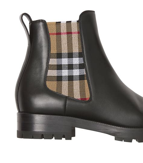 Burberry chelsea check boots